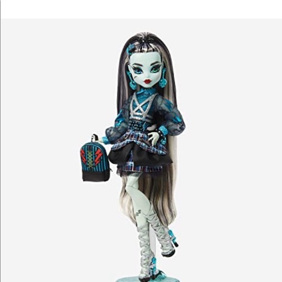 2022 Mattel Monster High Frankie Stein Couture Doll - Picture 3 of 6